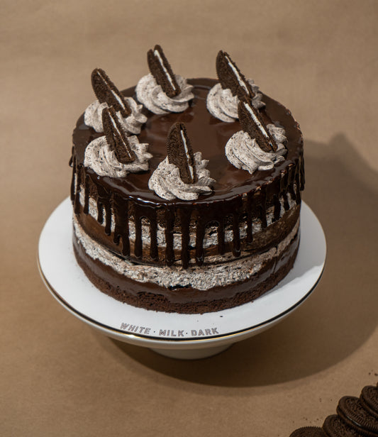 Dark Chocolate Cookies and Dream Cake